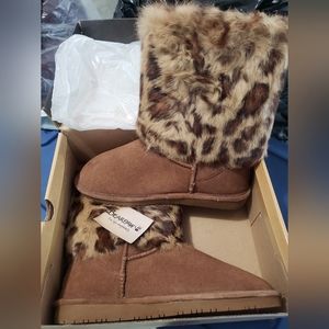 Cheetah print bearpaw